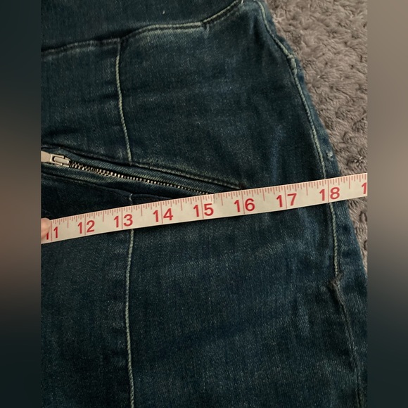 Pilcro Demilune Ski Suit Size 31 - Picture 6 of 7